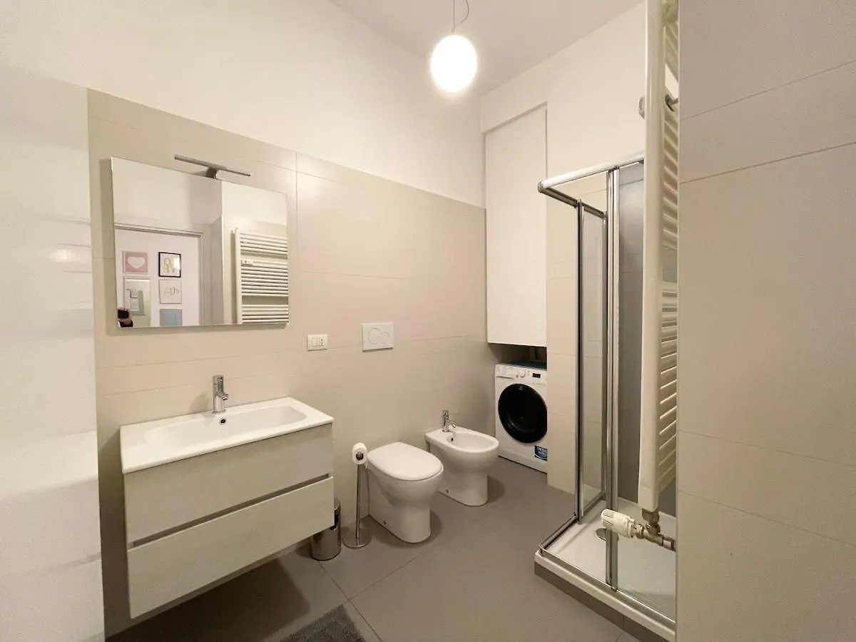 Charming Apartment Centro Navigli Tortona Milan
